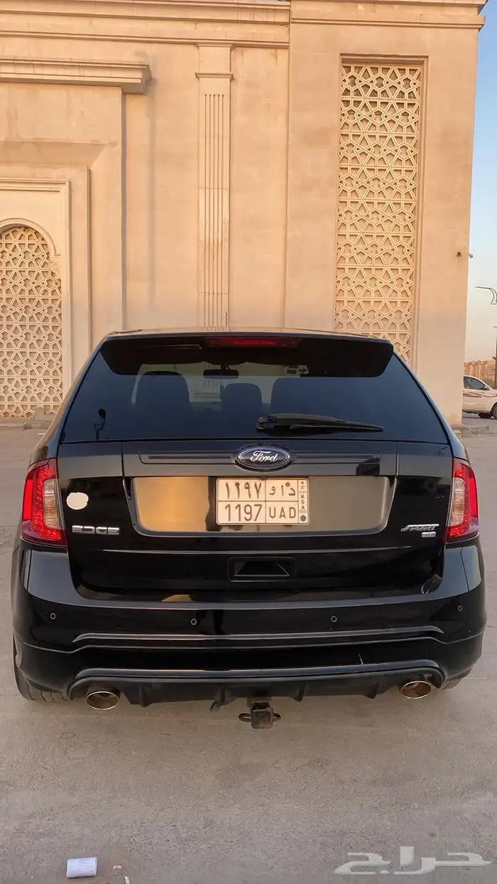 فورد ايدج موديل 2011فل كامل ماشي 250 ماكينه قير مكيف شرط 4