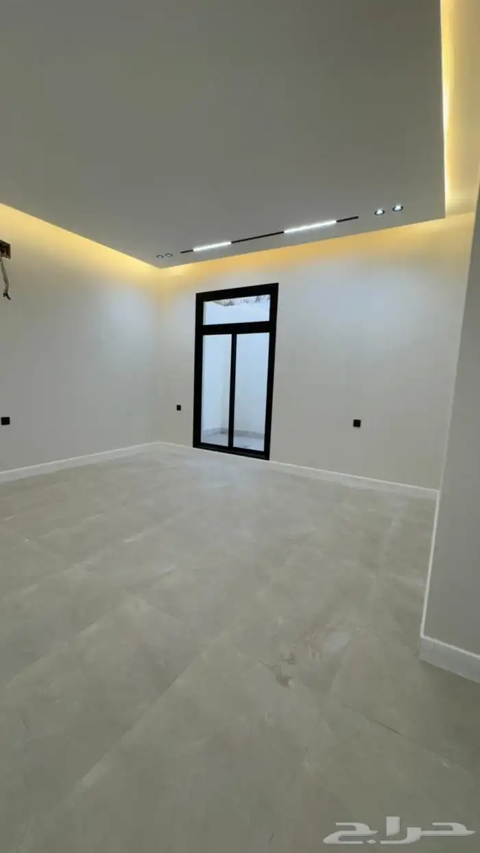 ادوار وملاحق للبيع حي بدر 0