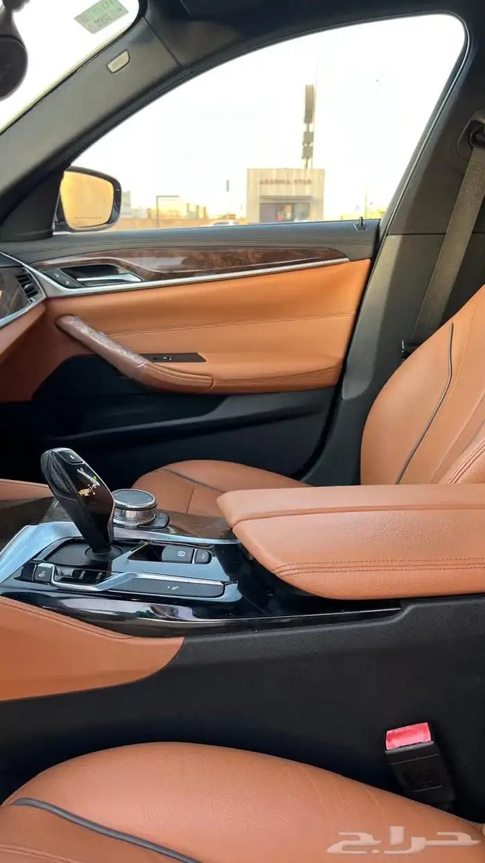 بي ام دبليو 2018 عداد 250 الف 520 فل كامل 11