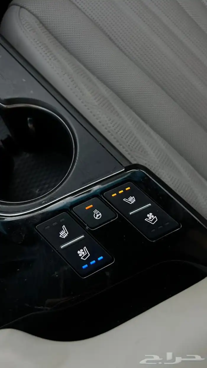 كيا K8 بلاتينيوم 2022 - 6 سلندر - مواصفات خاصة 32