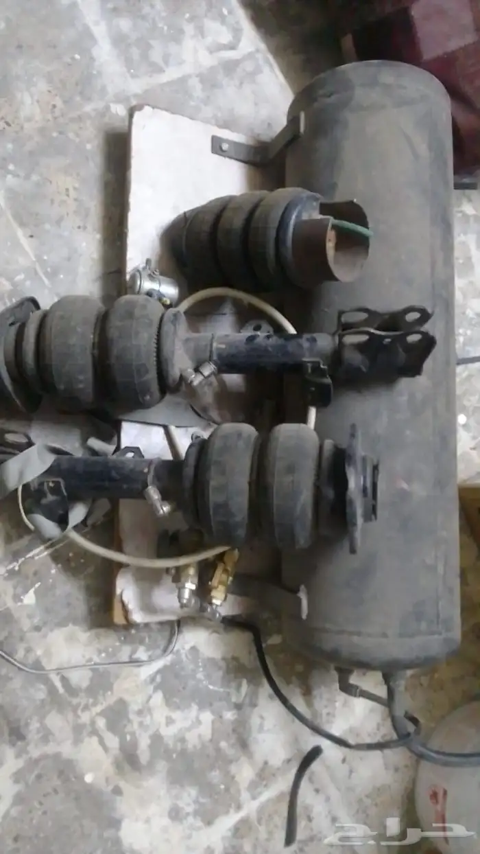 سيارة ازيرا هيدروليك 1