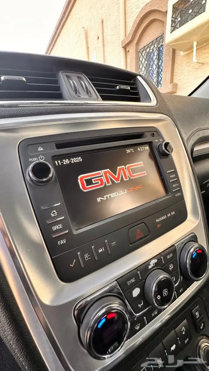 جمس اكاديا 2013 1