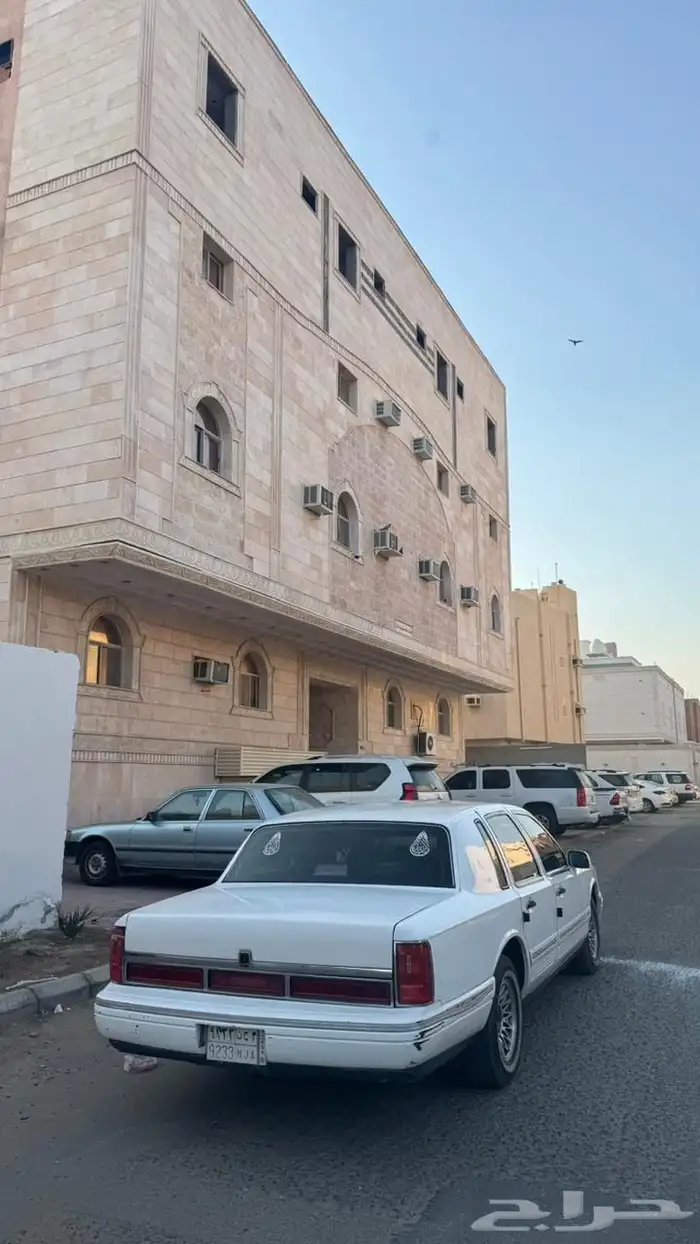 فورد لينكلون تاون كار 7