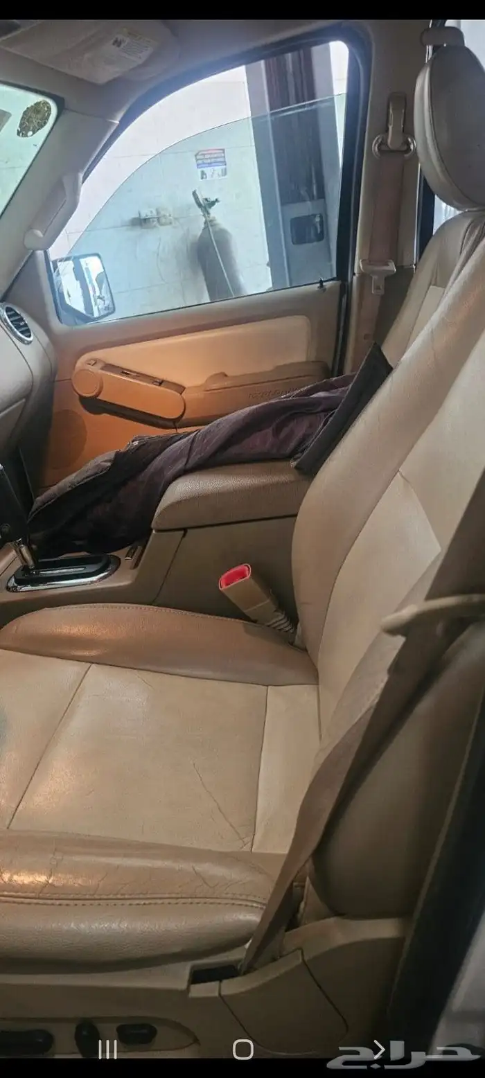 فورد اكسبلور موديل 2010 فل كامل 7