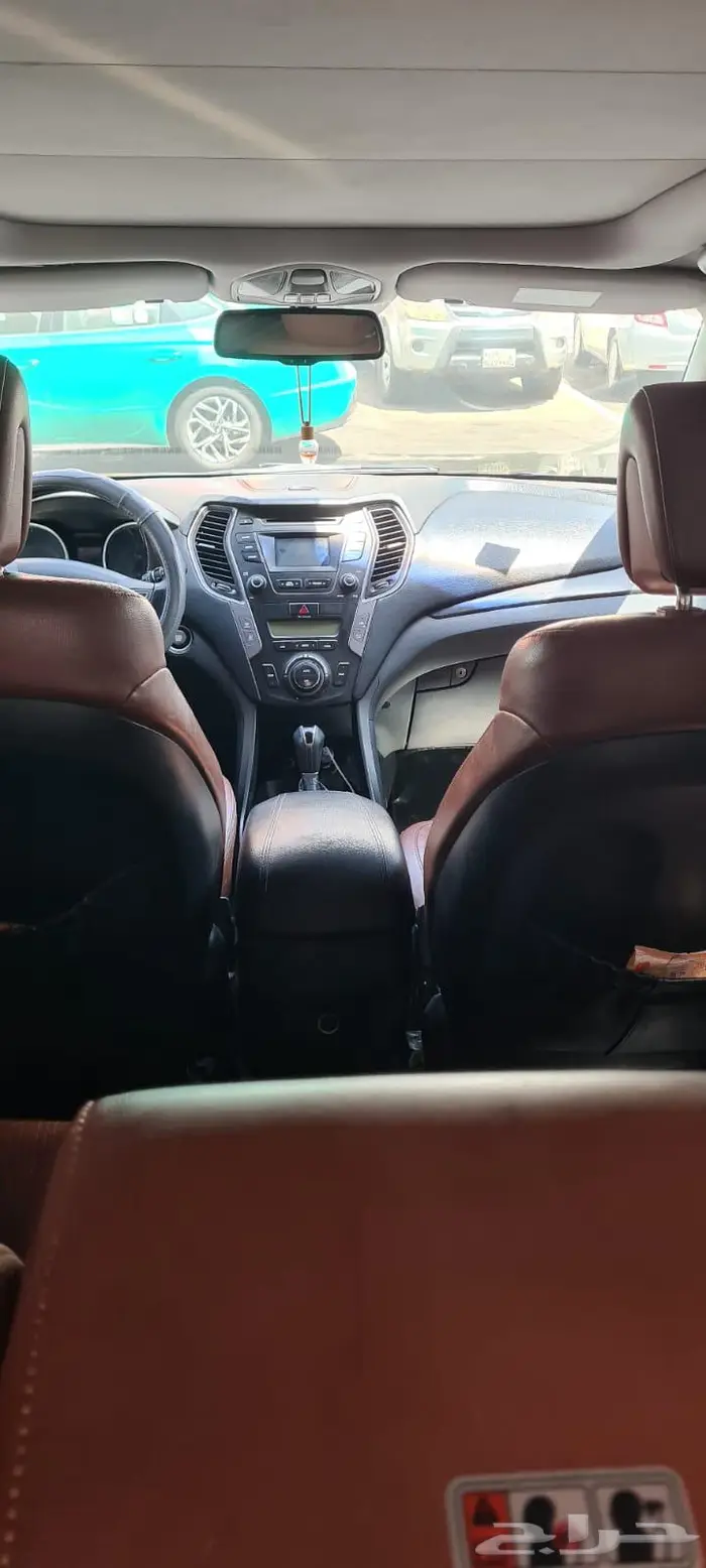 Hyundai santa fe 2014 1