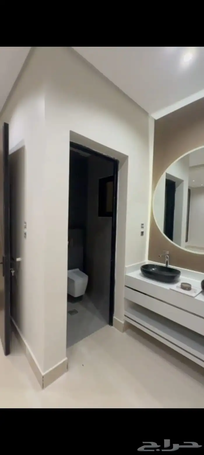 دبلكس منفصل في الشعله مساحة 300 م مطلوب مليون و 400 علي حديق 4