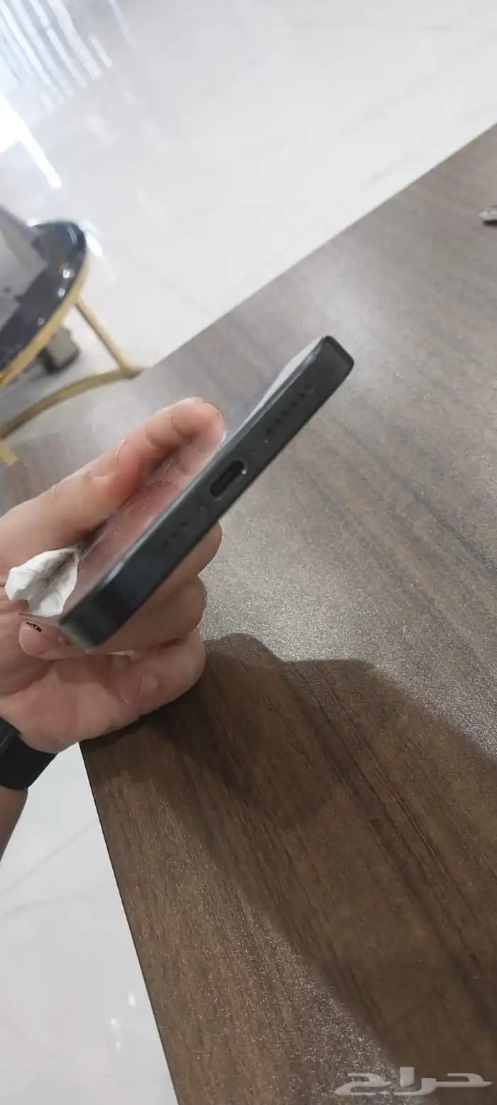 ايفون 16 برو ماكس 4