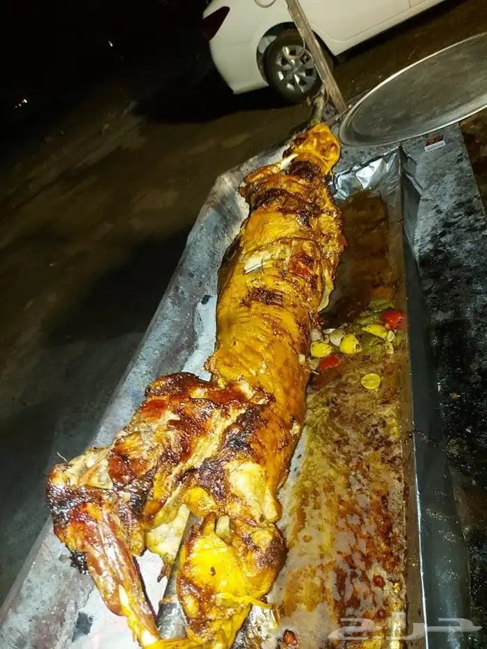 مطعم الخير يقدم خروف سيخ على الجمر 1 خروف مشوي   2   دجاج مش 4