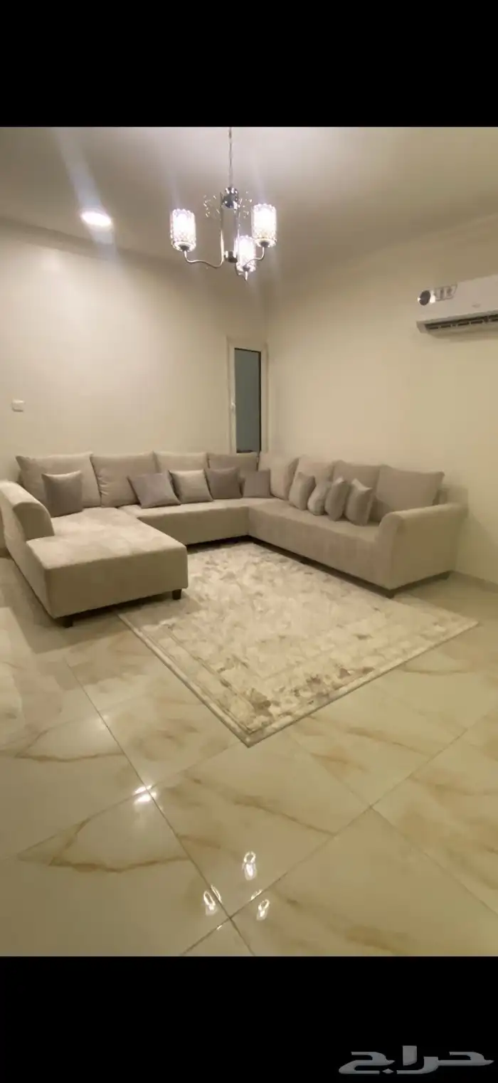 للبيع غرفة نوم مستخدمه 2