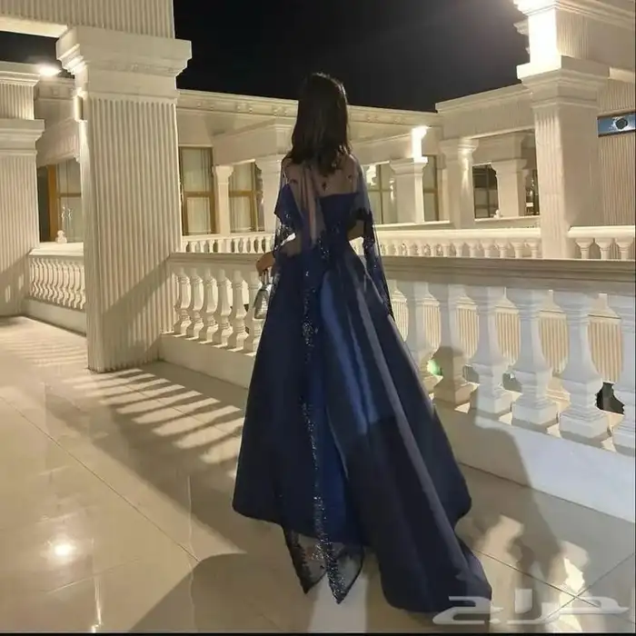 فستان مستعمل 0