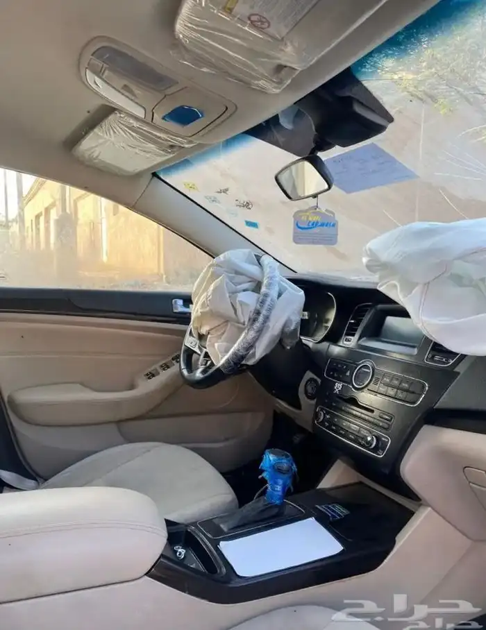 كيا كادينزا 2016 مصدوم للبيع تشليح قطع غيار 14