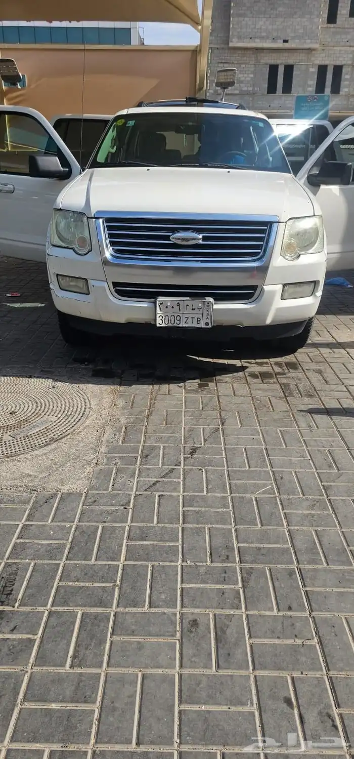 فورد اكسبلور موديل 2010 فل كامل 4