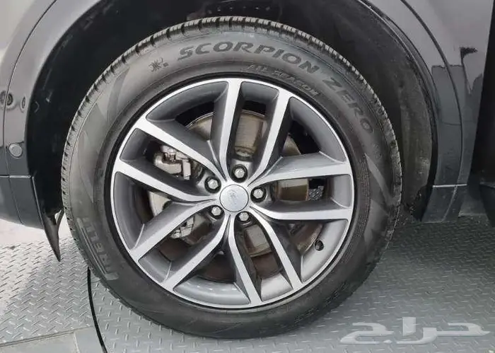 لاند روفر ديسكفري 2024 معرض الميموني للاستيراد من كوريا 4