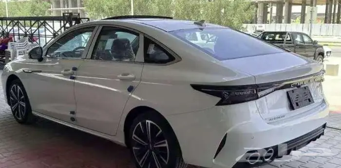 شيري اريزو 8 لا كجري موديل 2025 كاش وتقسيط بأقل الاسعار 6