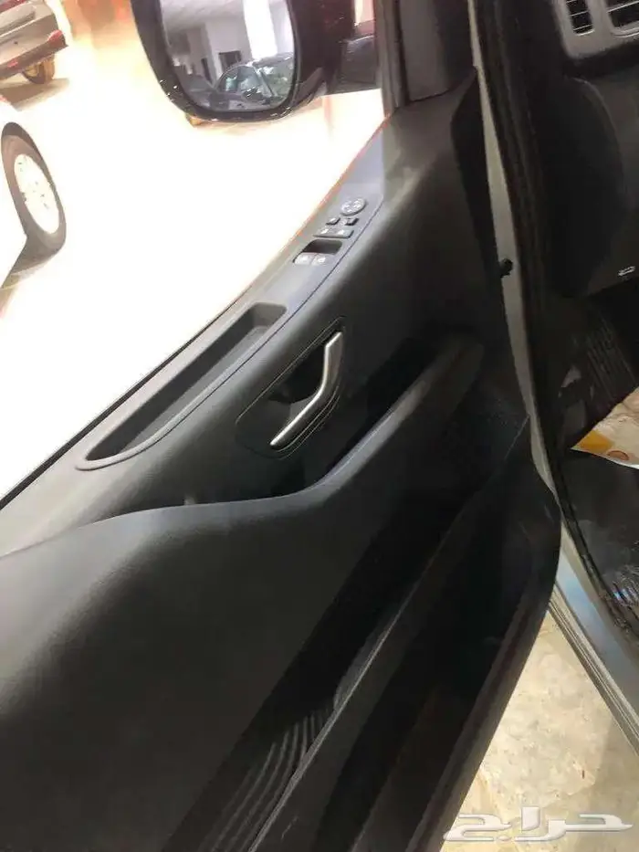 هيونداي ستاريا ديزل 11 راكب 2025 ب 110500غير شامل الضريبة 15
