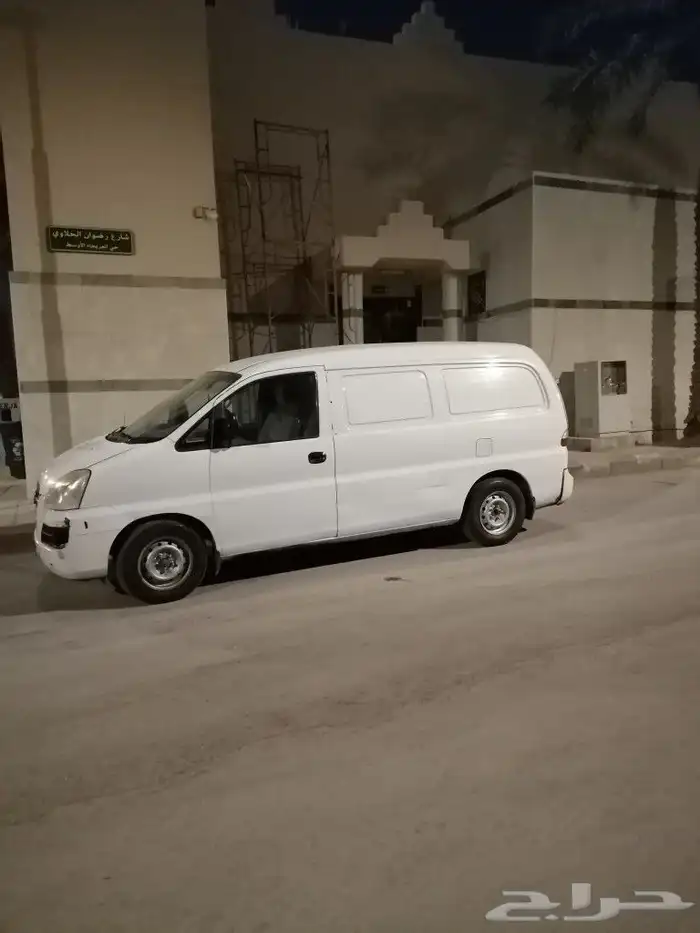 إيجار شهري1500  اتش وان موديل 2007م لون ابيض بنزين 3