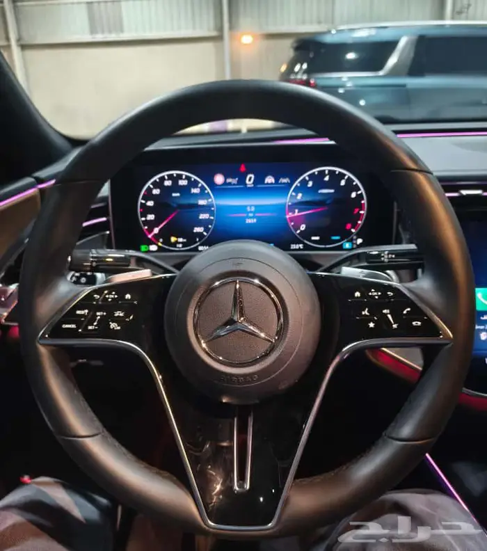 مرسيدس E200 2025 10