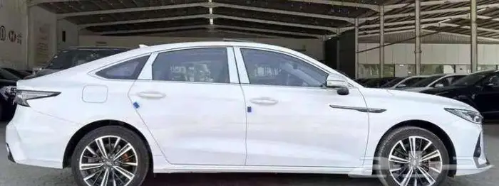 شيري اريزو 8 لا كجري موديل 2025 كاش وتقسيط بأقل الاسعار 2