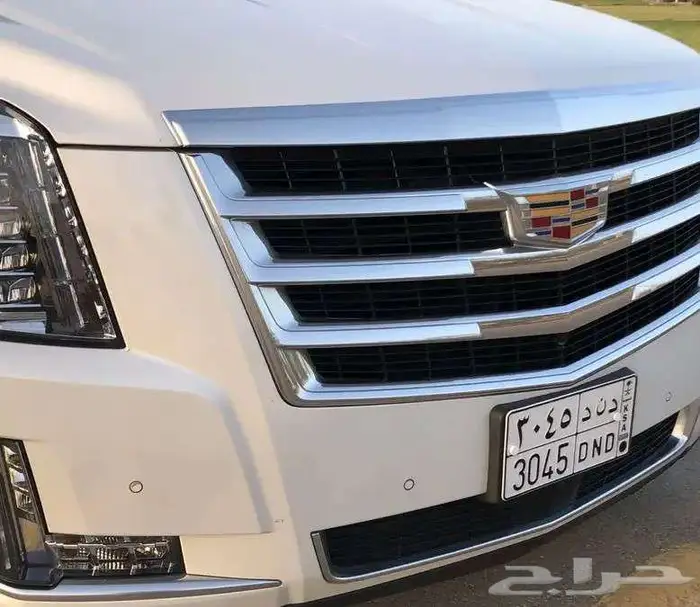 كاديلاك اسكاليد 2020 فل كامل قصير ممشي 34 ألف قليل مخزنة 9