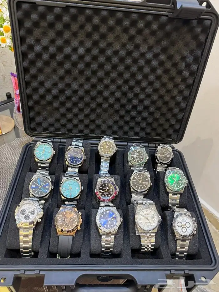 جميع الساعات متاحه 4