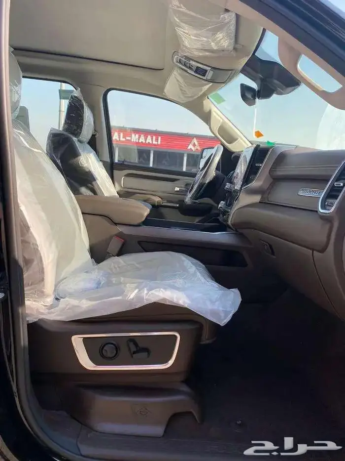 دودج رام 1500 لارامي موديل 2025 اقل سعر في السوق 12