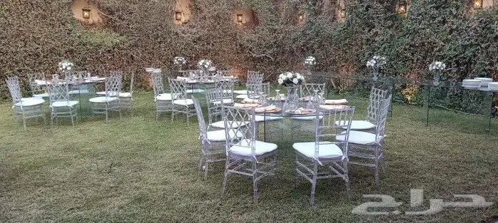 تاجير كنب في اي بي كراسي طاولات طعام قزاز خشب تاجير مظلات تا 2