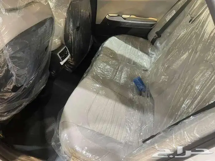 كيا كي 5 جميع الفئات 25 و 26 4