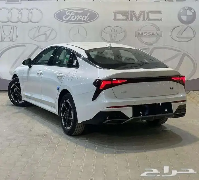 كيا كي 5 جميع الفئات 25 و 26 5