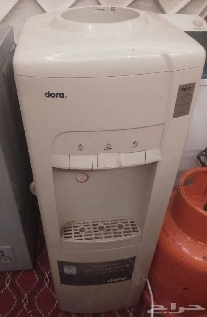 برادة شبه جديدة قليلة الإستخدام مع الجالون 1