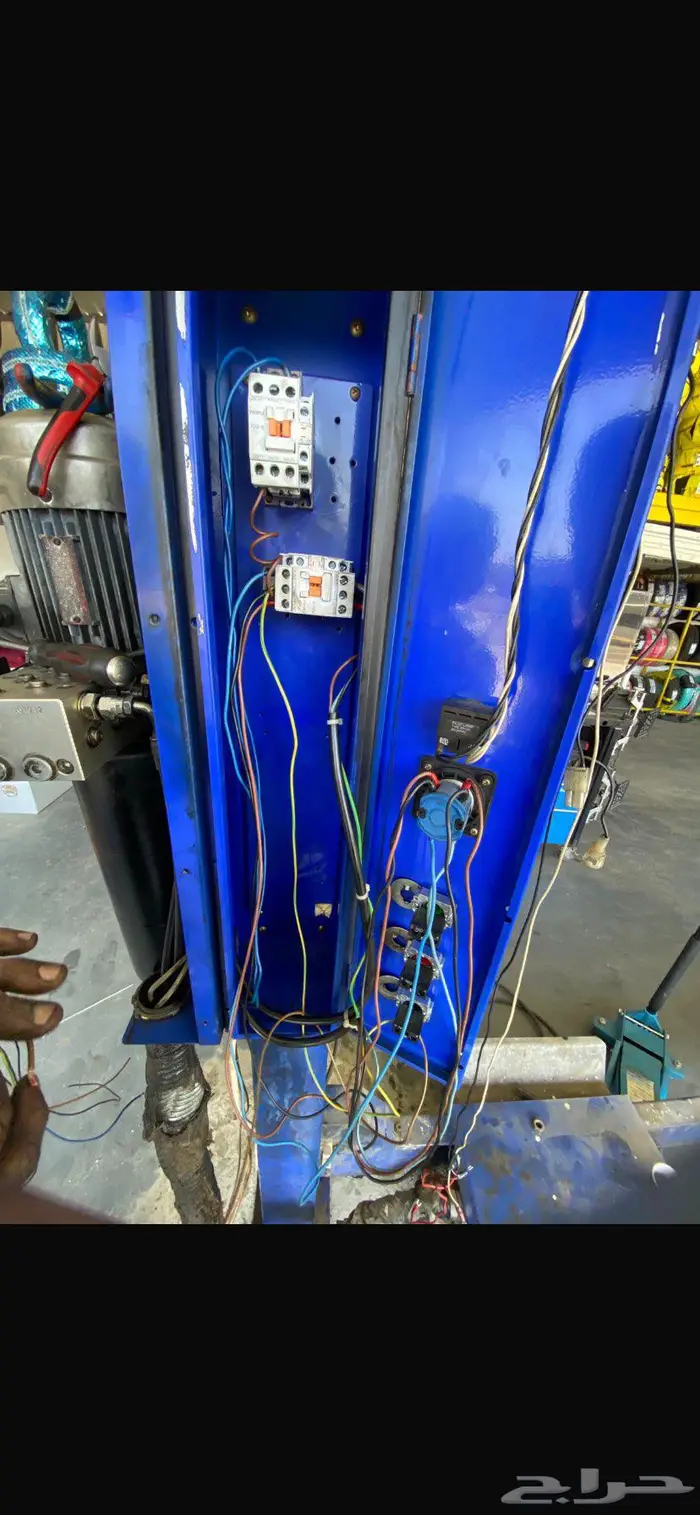 تركيب رافعات سيارات وبساتم مغاسل سيارات 4