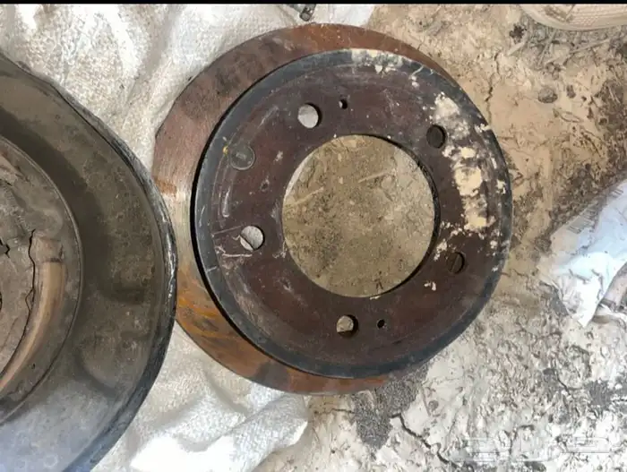 للبيع اغراض جيب ربع 2016 10