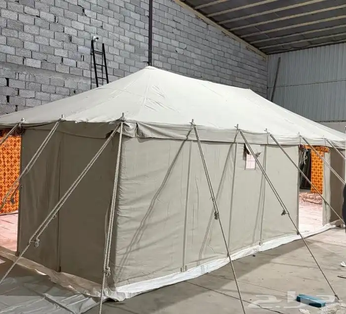 خيام ملكية بدون طناب 1