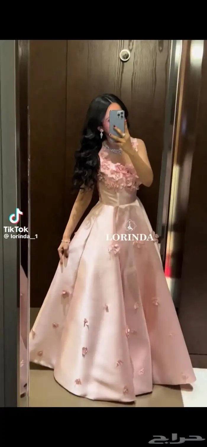 فستان وردي 0