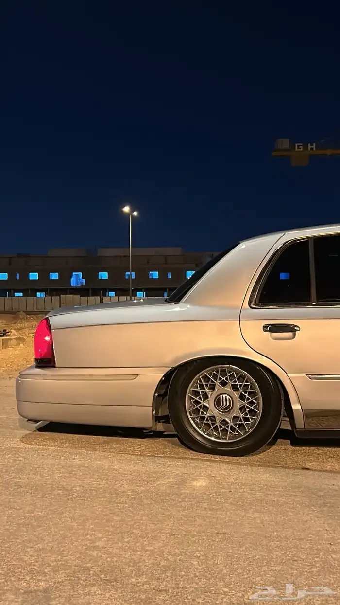 فورد ماركيز 2001 5