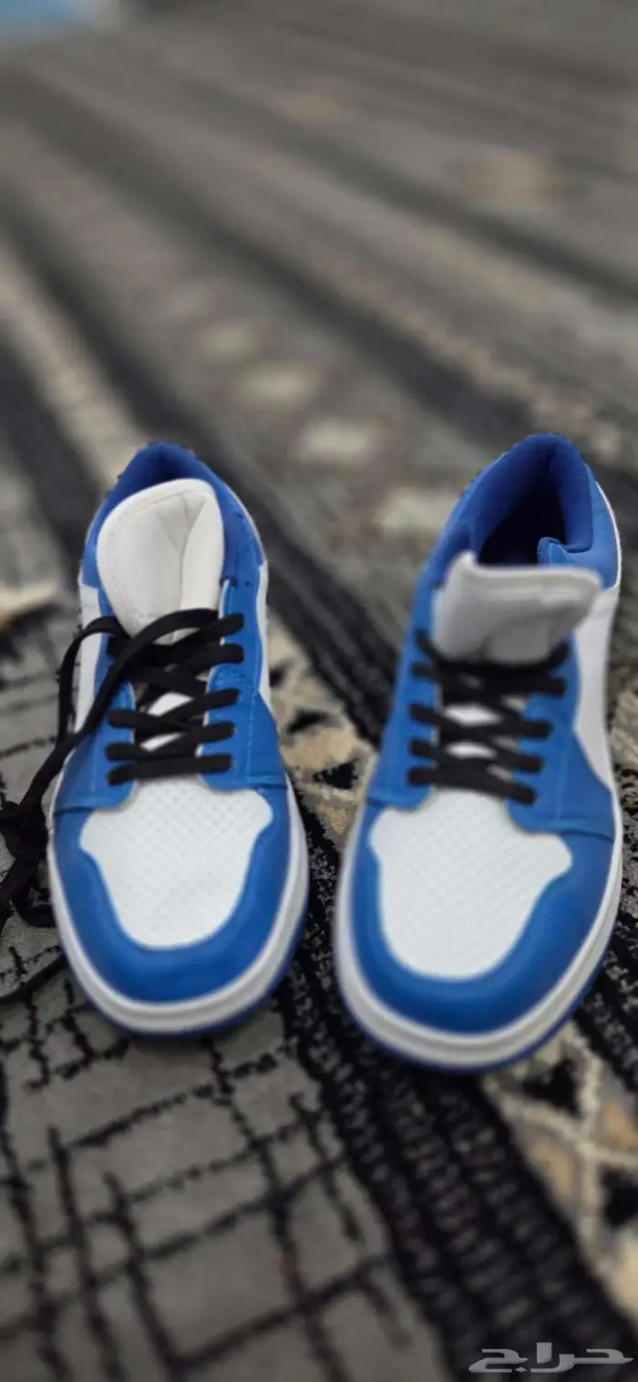 جزمة كاجوال للبيع مقاس 42 0