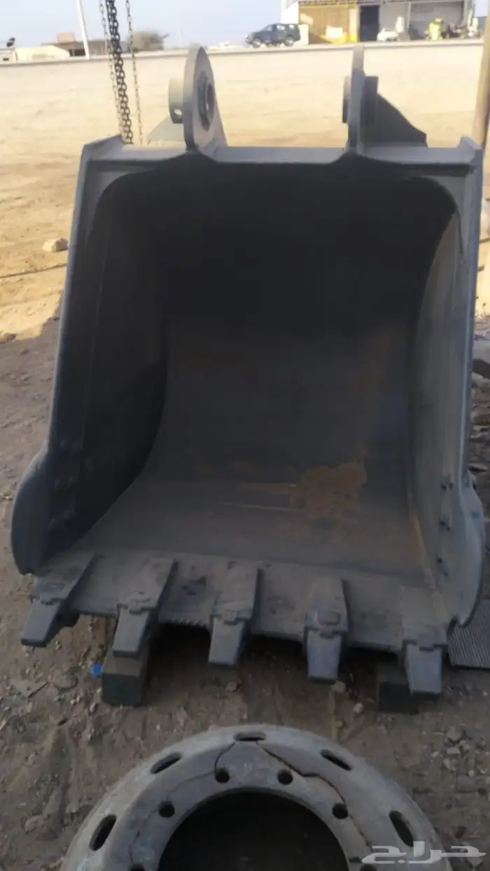 بكت بوكلين مقاس متر حالته جديدة 0