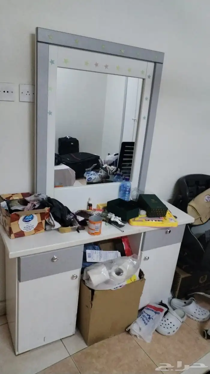 اثاث غرفة نوم للبيع 0