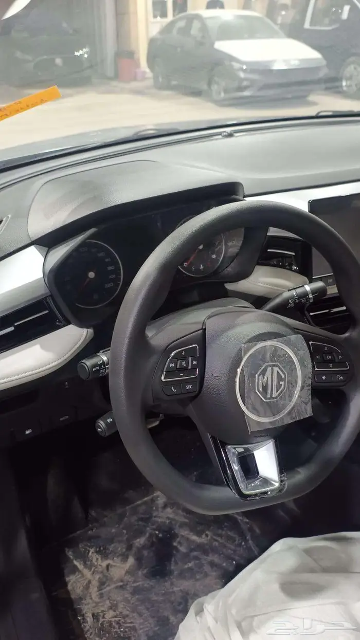 MG _ 5 _ ( بصمه _ شاشه _ حساسات خلفيه _ مثبت ) _ 2025 6