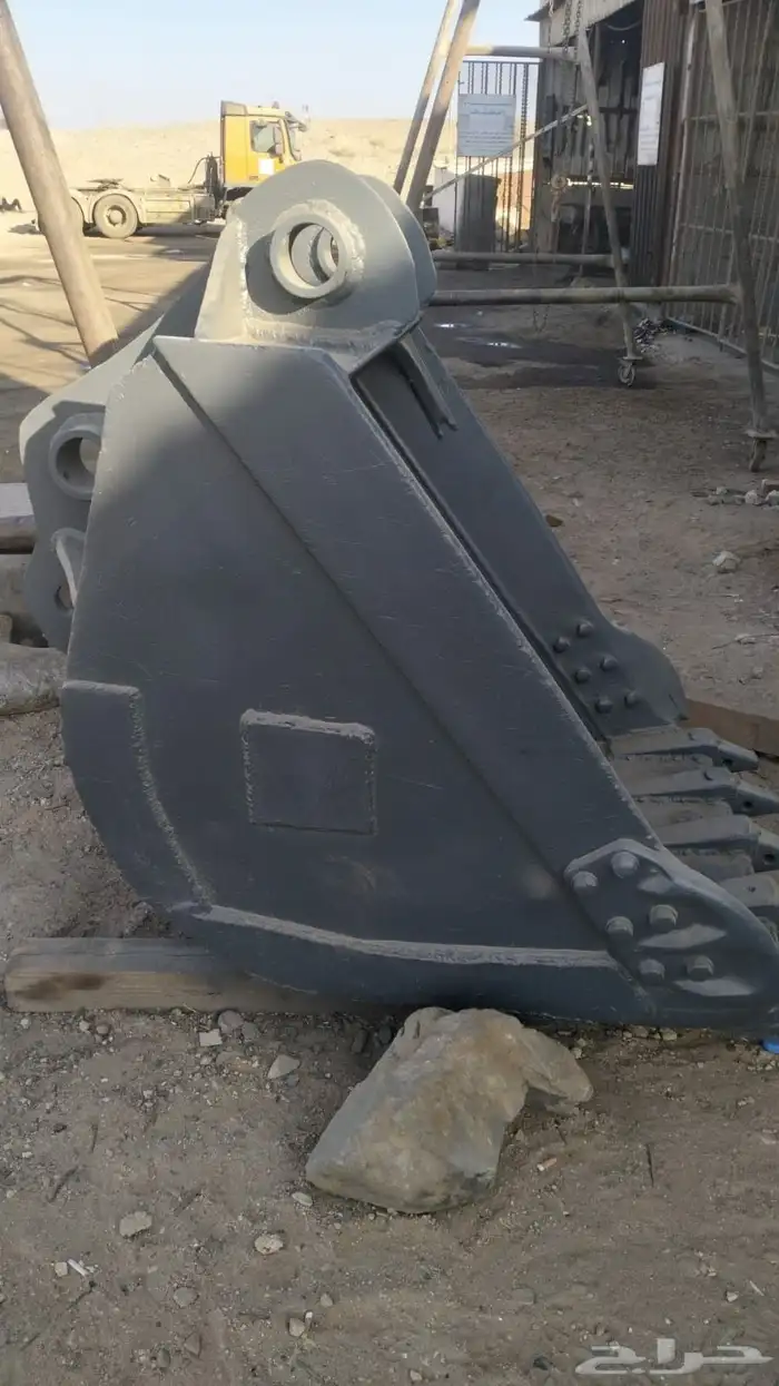 بكت بوكلين مقاس متر حالته جديدة 2