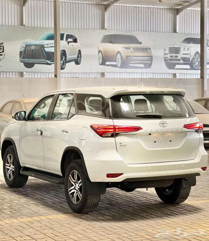 تويوتا فورتشنر بنزين GX2 بدون دبل 2025 سعودي 15