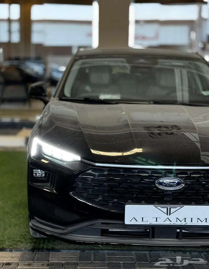 فورد تورس ترند 2026 - اسود ورمادي وابيض 8