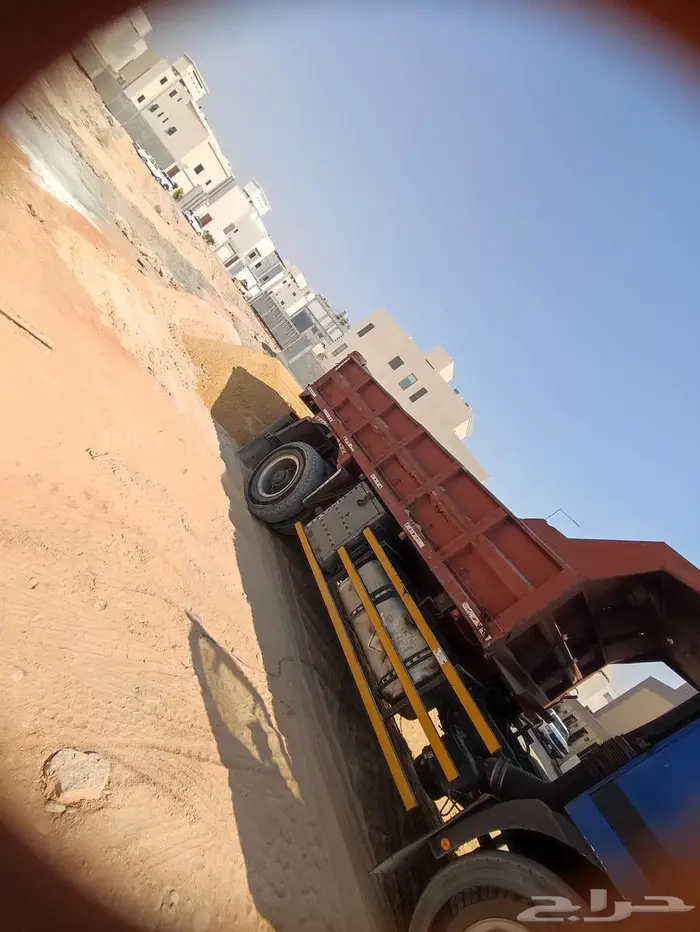 رمل احمر عايدي.دينه .تريله 0