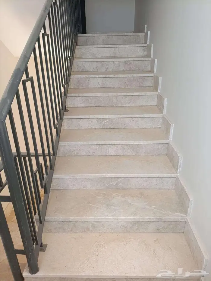 للبيع دور علوي محافظة المجمعة 15