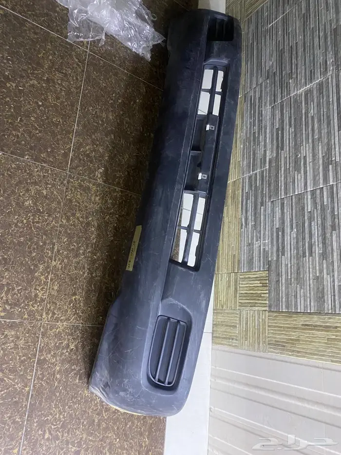 لاندكروزر صدام امامي جديد اصلي فيه ملاحظات 0