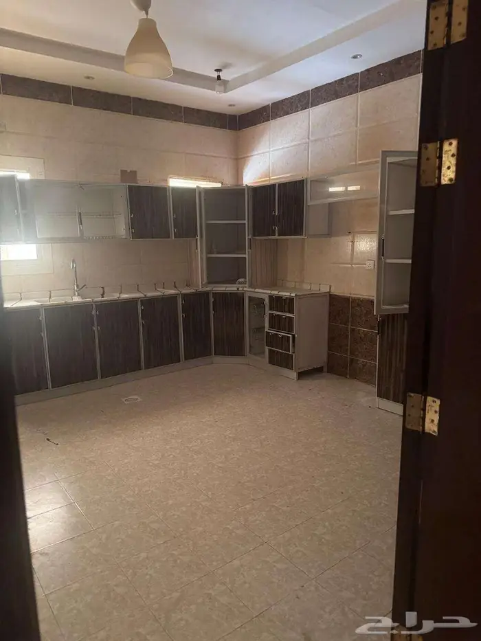 شقة للإيجار بحي البشائر بشمال مدينة جدة 9