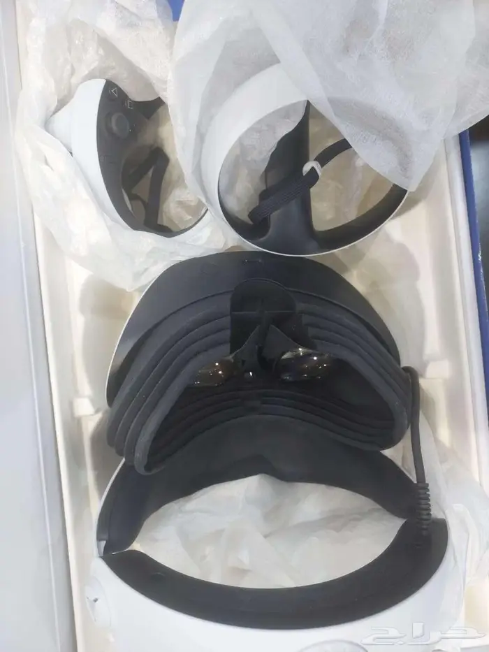 نظارات الواقع الافتراضي VR2 سوني من جرير 2