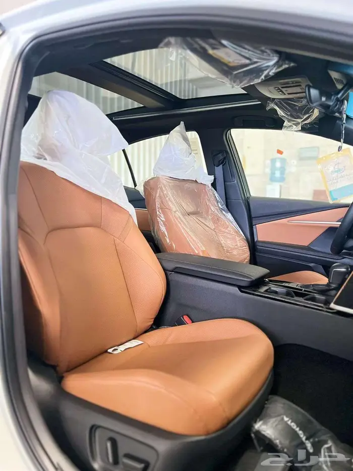 تويوتا كامري قراند ابيض سعودي موديل 2025 كاش واقساط اقل سعر 9