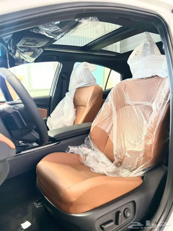 تويوتا كامري قراند ابيض سعودي موديل 2025 كاش واقساط اقل سعر 8