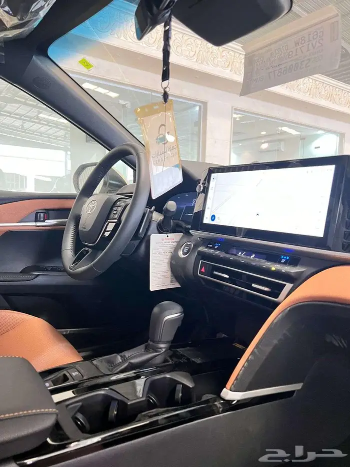 تويوتا كامري قراند ابيض سعودي موديل 2025 كاش واقساط اقل سعر 11