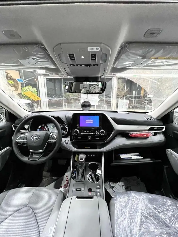 تويوتا هايلاندر GLE نص فل 2025 سعودي 3